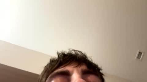 yngwork29 online show from February 11, 3:54 am