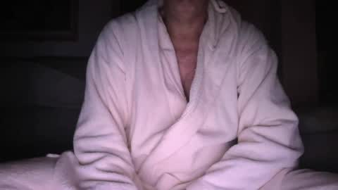 Yo47 online show from July 3, 3:11 am