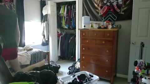 Yogurtmaker online show from April 12, 7:18 pm