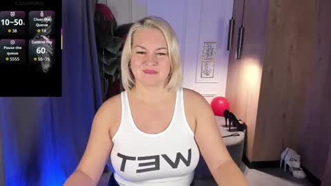 Yolanda online show from November 3, 8:21 pm