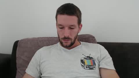 yone23 online show from October 12, 10:19 am