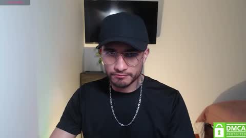 yoshy_man online show from March 5, 3:04 am