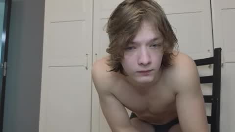 you_dream_ online show from November 29, 8:27 pm