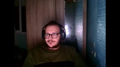 A... online show from December 19, 9:54 pm