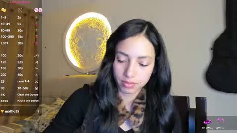 mia3 online show from June 29, 12:18 am
