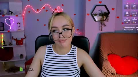 your bunny12 online show from March 29, 2:08 pm