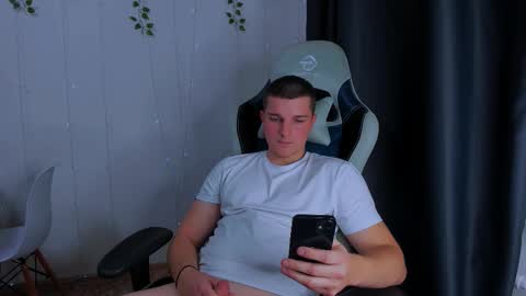 your_claddagh online show from October 9, 2:44 pm