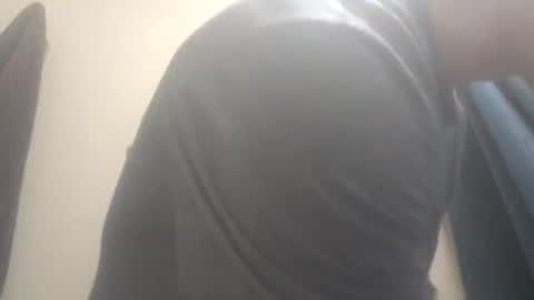 your_hotcamboi online show from December 27, 6:53 pm