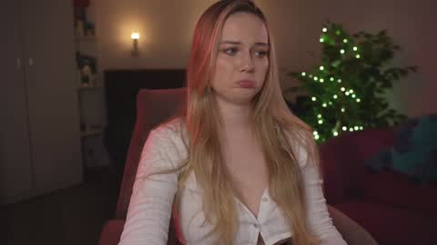 Katherine online show from December 20, 6:15 pm