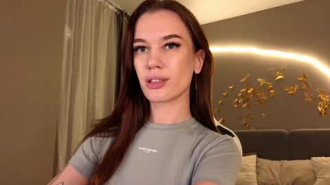 Jessica Loyd online show from October 22, 9:23 am