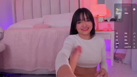 your_petite18 online show from March 20, 6:07 am