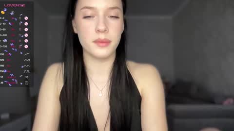 Mia  online show from January 23, 2:07 pm