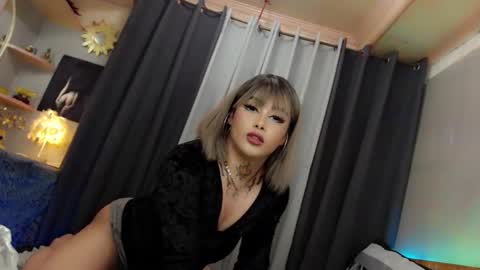 kim online show from January 14, 1:04 am