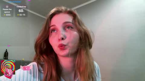 creamysister online show from January 30, 7:04 pm