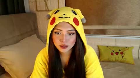 JEN  online show from January 12, 1:29 pm