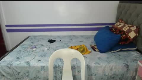 yourdreamisabell online show from June 24, 9:05 am