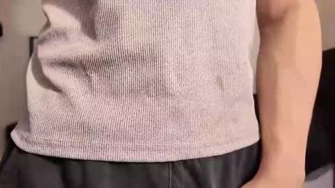 yourguuy21 online show from March 6, 6:01 am