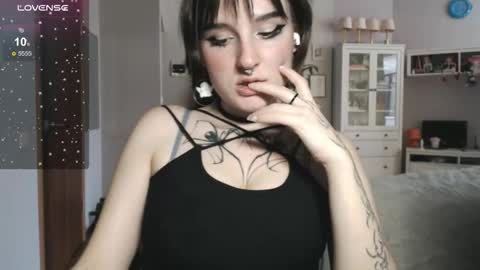 hanna online show from October 24, 12:06 pm