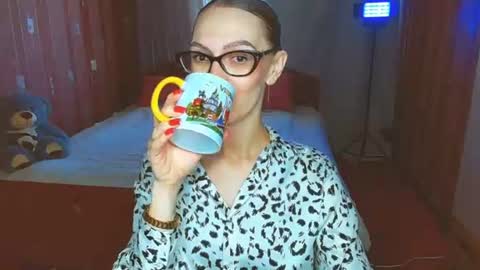 Ksyusha online show from June 13, 7:52 am