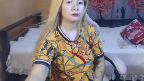 Glenda online show from June 12, 4:33 am