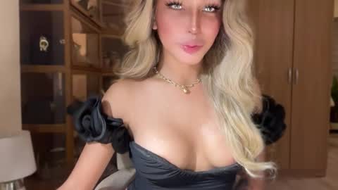 Pearl online show from February 22, 12:41 pm