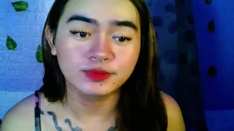 yourprincessthea online show from November 25, 2:43 am