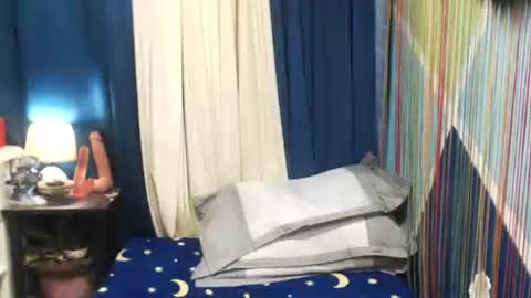 Nica Trocio online show from April 22, 2:52 am