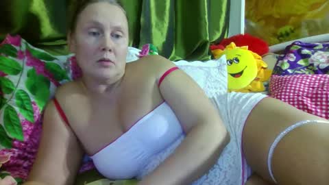 Snapshot of yoursexkroshka chatting on October 21, 9:29 pm kroshka online show from October 21, 9:29 pm