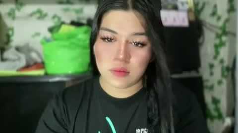 yoursexytowngirl online show from February 24, 4:43 pm