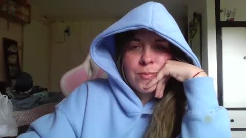 yoursweettanja online show from October 28, 5:25 pm