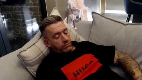 You want us 69 online show from January 7, 5:22 am