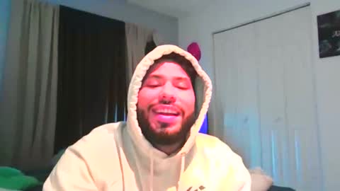 yovngbabyg4 online show from October 20, 7:13 am