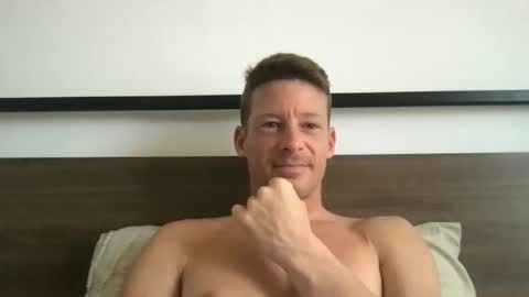 yoyoyo1221 online show from October 23, 1:18 am