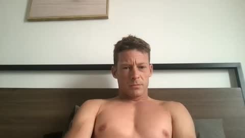 yoyoyo1221 online show from March 1, 5:55 am