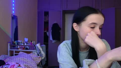 Yuliia online show from March 27, 1:23 pm