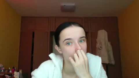 Yuliia online show from February 19, 8:02 am