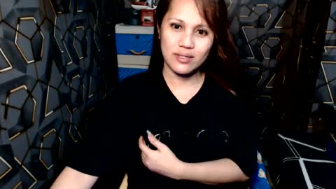 yumi online show from July 25, 10:51 pm