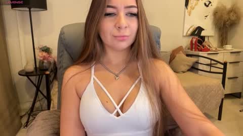 Yummy Jane online show from October 20, 1:21 am