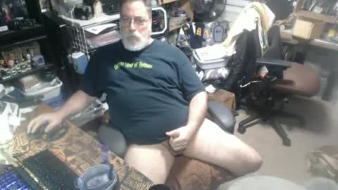 yummyflguy online show from June 17, 7:08 pm