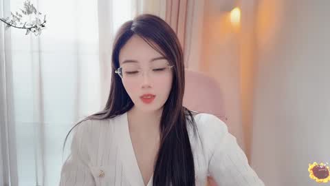 Snapshot of yuner0715 chatting on January 22, 6:42 am YunEr online show from January 22, 6:42 am