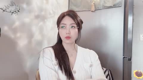 Snapshot of yuner0715 chatting on February 27, 7:51 am YunEr online show from February 27, 7:51 am