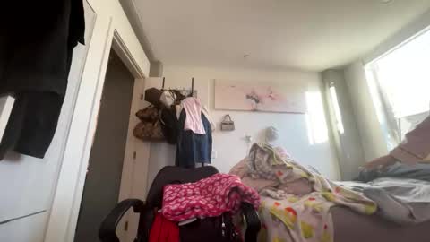 BbyTSSLut online show from December 14, 11:33 pm