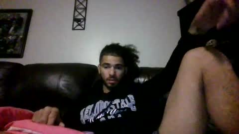 yungnympho25 online show from June 18, 10:20 am