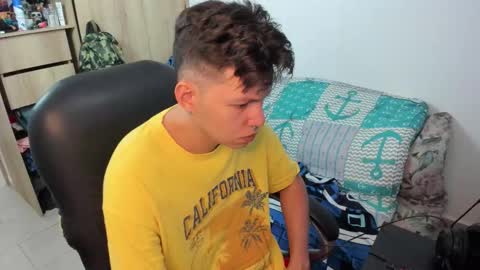 yurii_moody online show from March 18, 4:13 pm