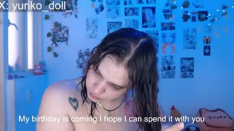 yuriko  online show from April 6, 7:04 pm