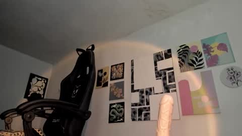 paola online show from December 19, 10:38 pm