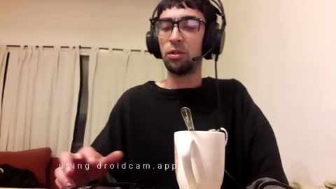 Yuumi online show from February 5, 7:50 am