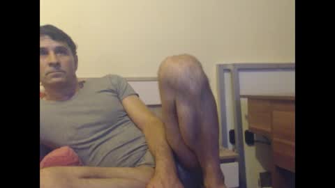 yvesstorm5 online show from March 4, 9:32 pm