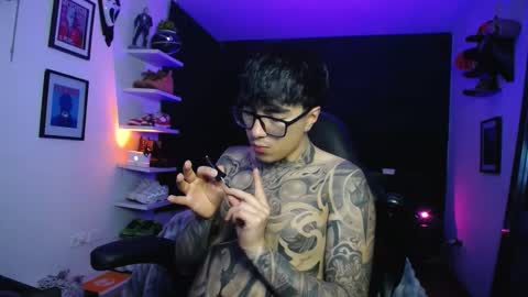 zac_muller1 online show from November 28, 7:59 am