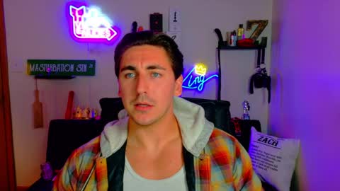 Zach Rhyder online show from July 7, 2:24 am